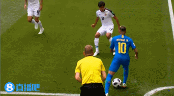 內(nèi)馬爾彩虹過人